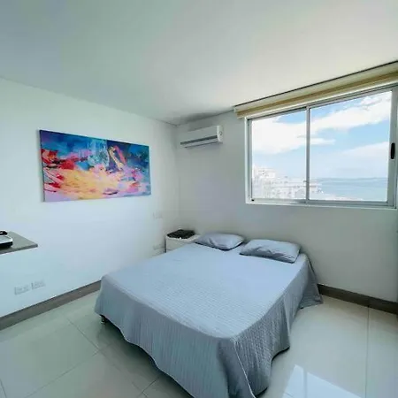 Espectacular Apartamento Con Vista Al Mar Apartamento *